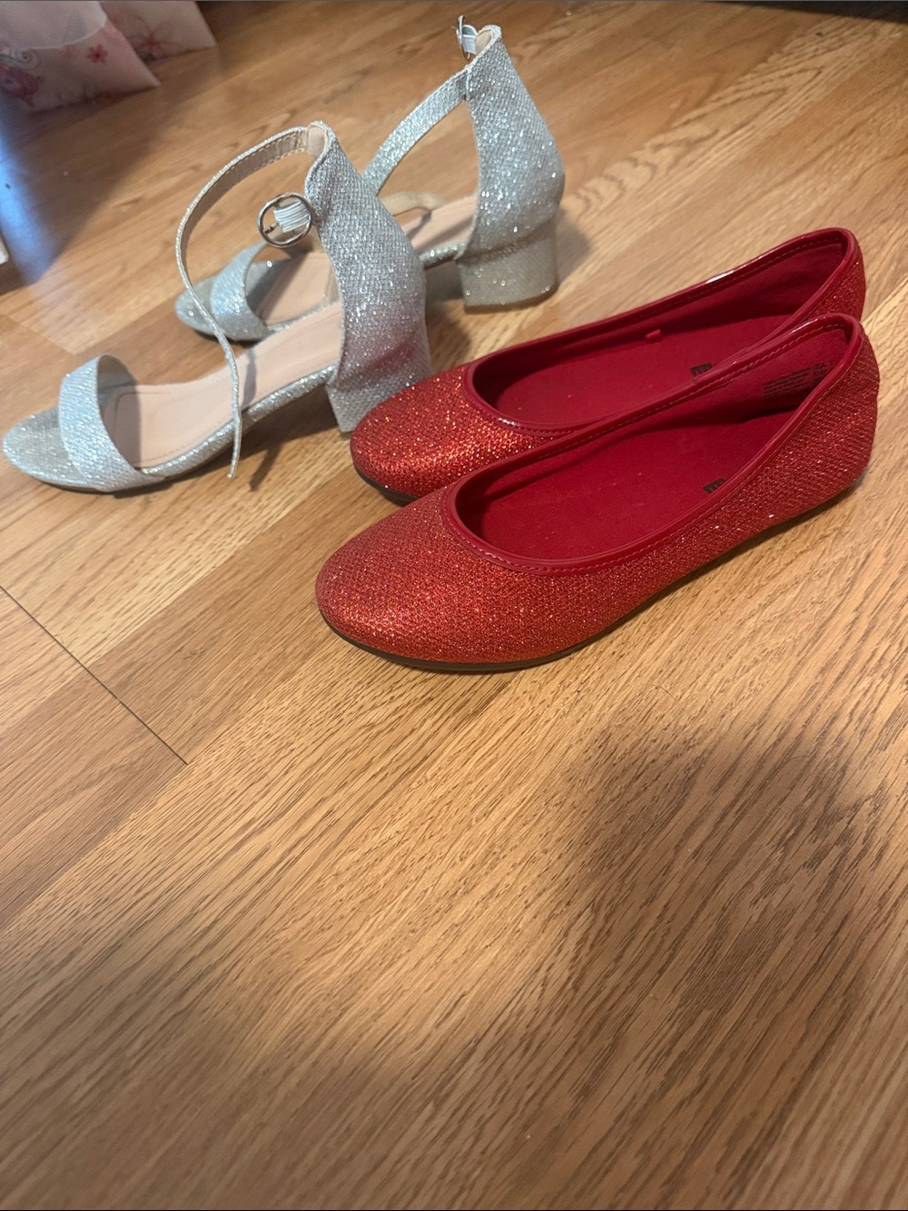 Girls size 2 dress shoes